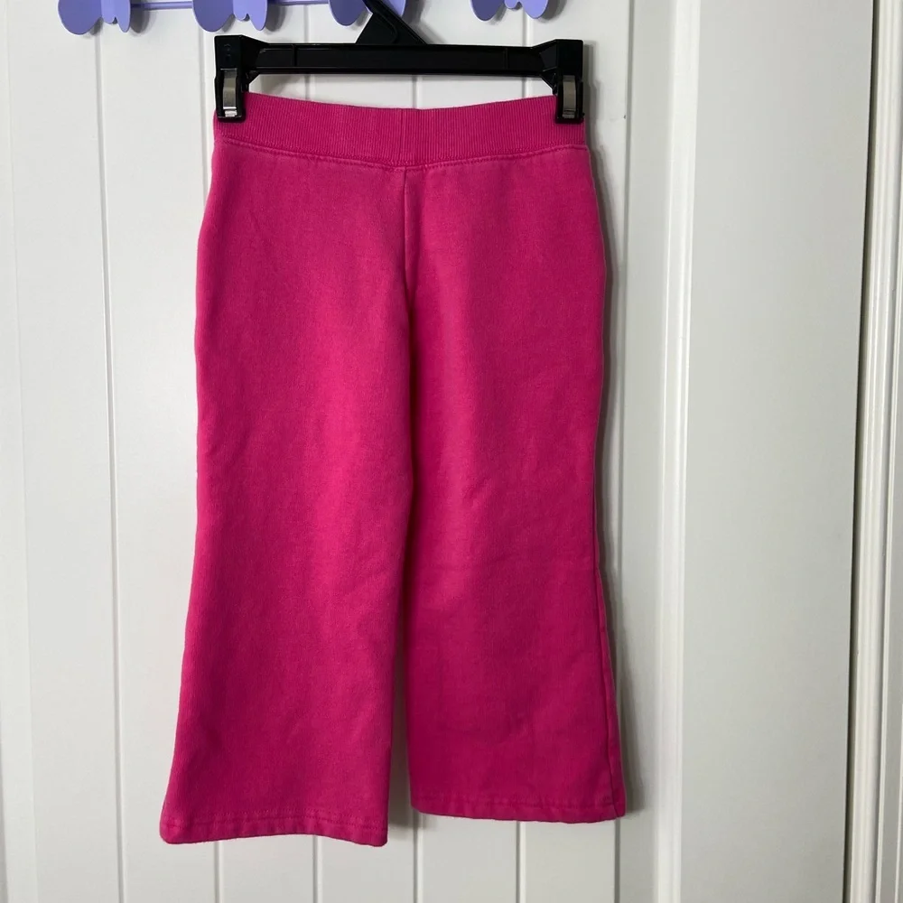EUC Carter’s baby girl’s bright hot pink casual loungewear sweatpants bottoms 3T
